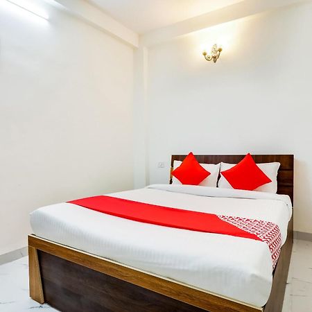 Hotel O Expression Индаур Экстерьер фото