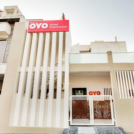 Hotel O Expression Индаур Экстерьер фото